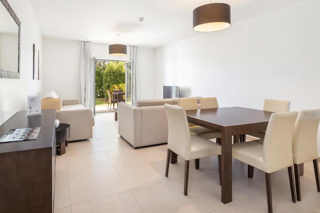 Eden Villas & Apartments - 9