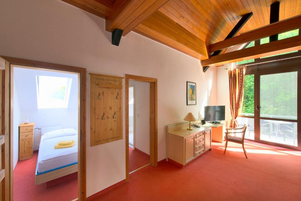 Seehotel Ichlim - Two-Bedroom Apartment With Balcony
