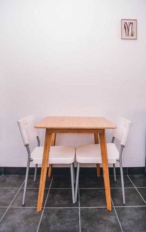 Modern Lux City Center Studio - Resim 25