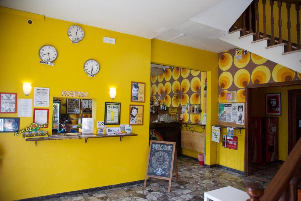 Fotografie z fotogalerie ubytování Sunflower City Student Hostel & Bar v Rimini