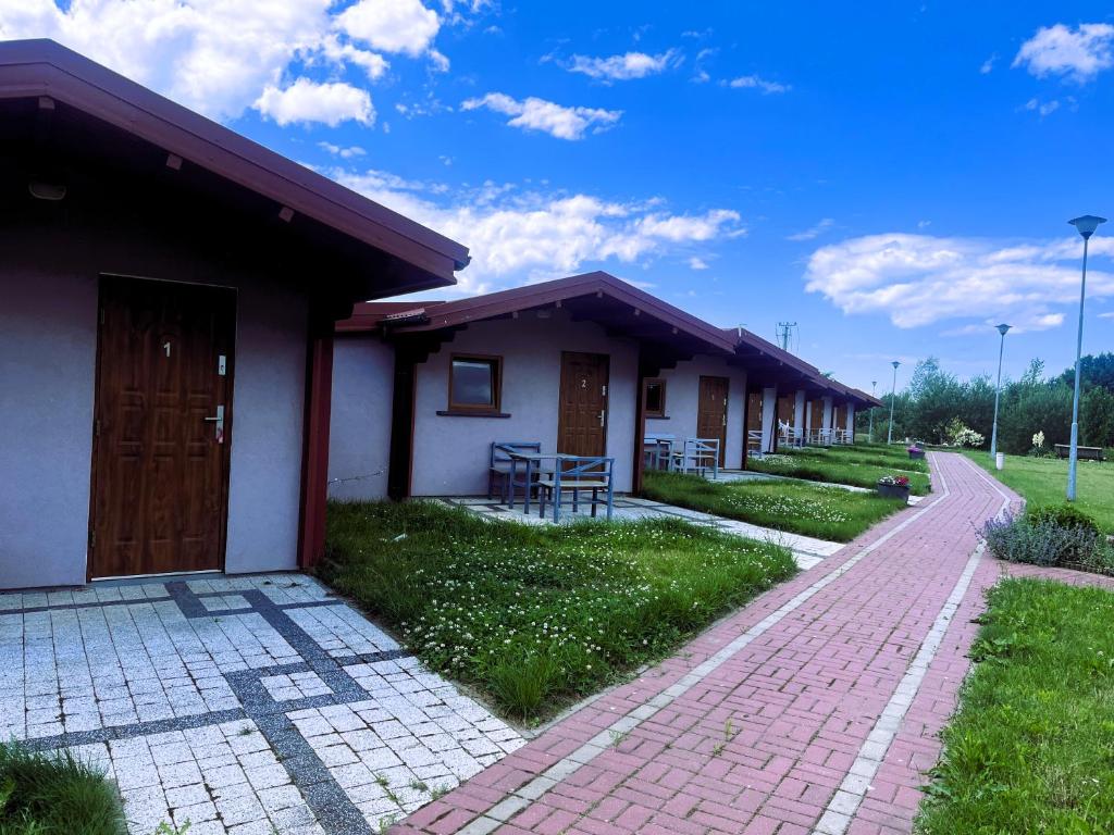 Dobre Miejsce- domki letniskowe nad stawem - Family Room With Private Bathroom