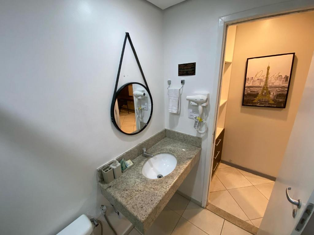 Un baño de Millenium Hotel Flat