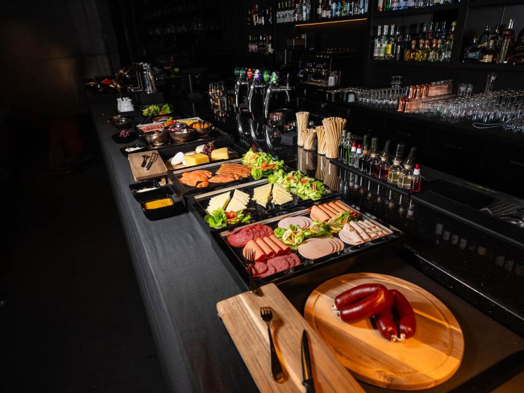 Hotel am Beatles-Platz - Resim 39