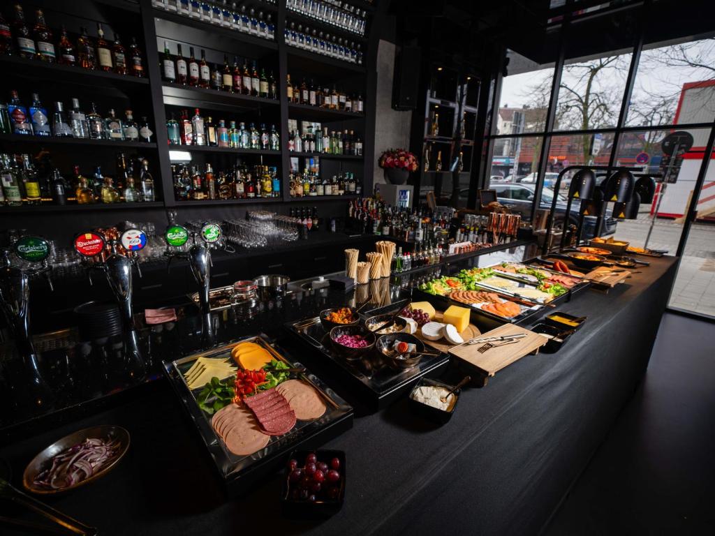 Hotel am Beatles-Platz - Resim 41