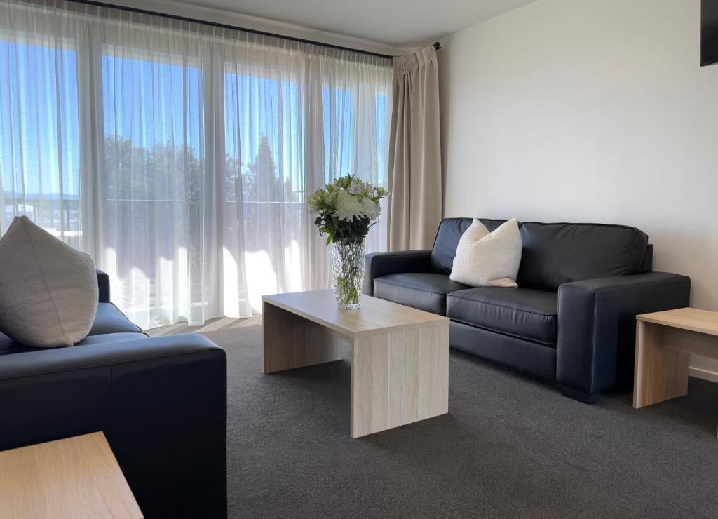 
Apartment - Split Level
