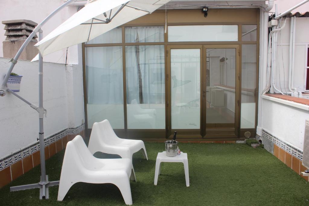 Imagen de la galería de Hostal Falfes, en Madrid