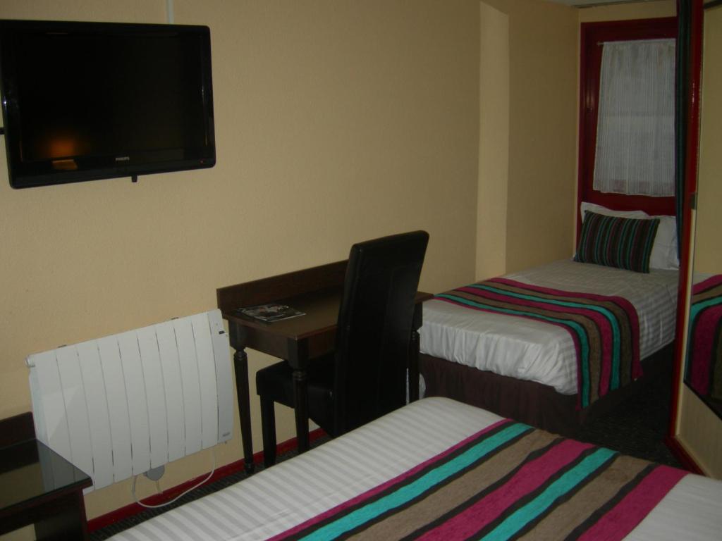 Hôtel du Val de Seine - Triple Room