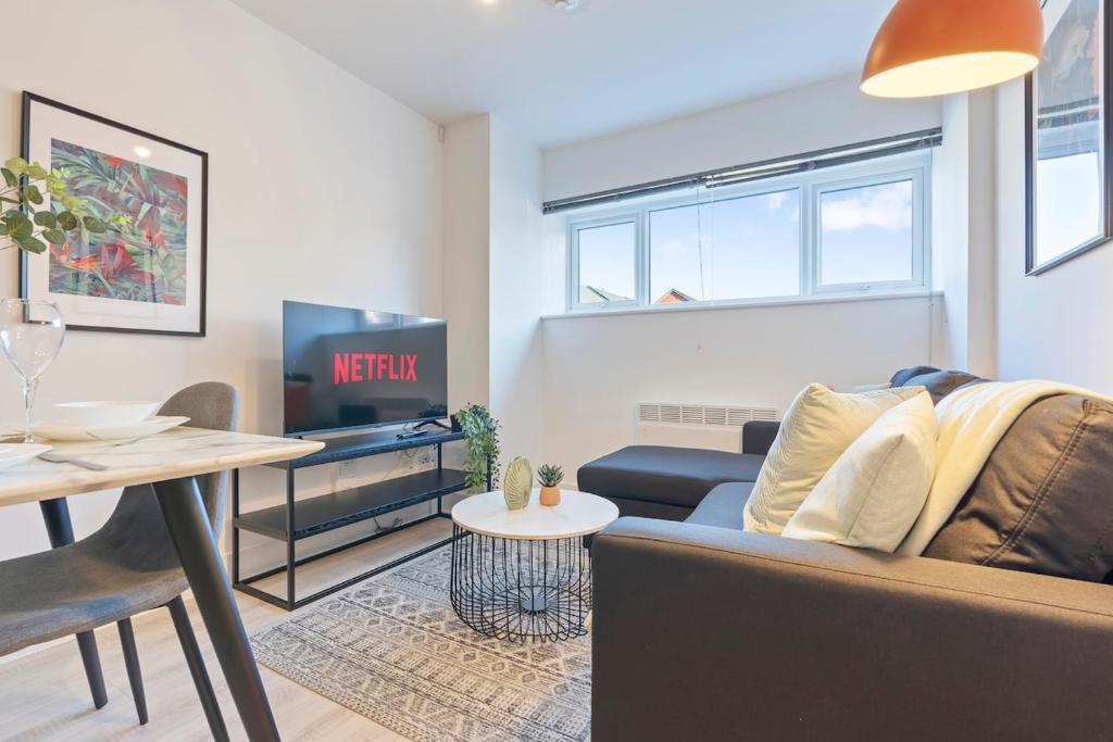 Istumisnurk majutusasutuses 27 The Silkworks Cov 2 Bed Apt Sleeps 6