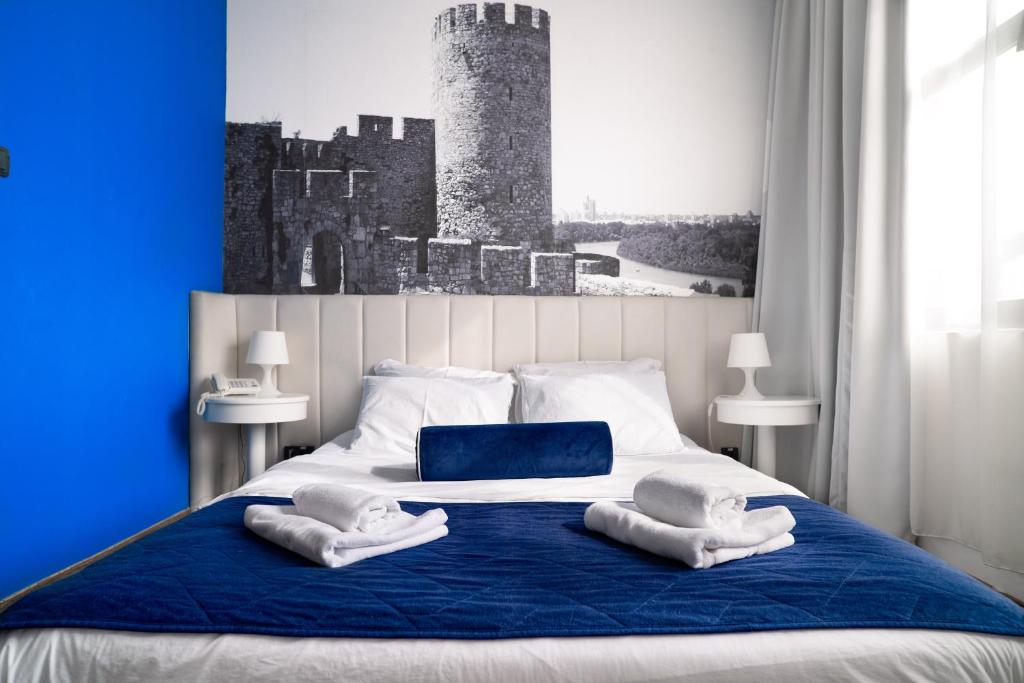 Hotel Passport - Resim 18