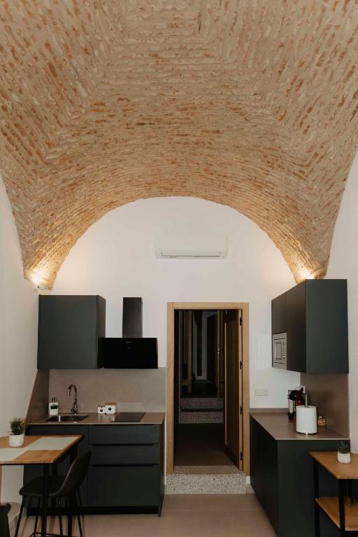 PORTAL DE SANTIAGO - 19