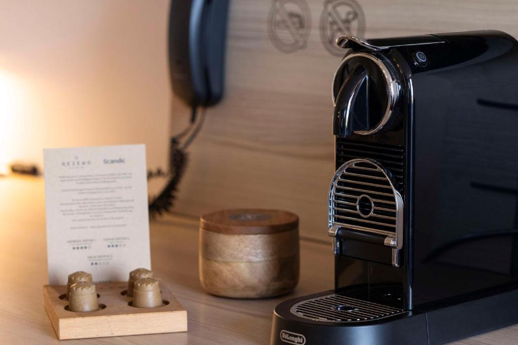 Scandic Hamburg Emporio - Resim 8