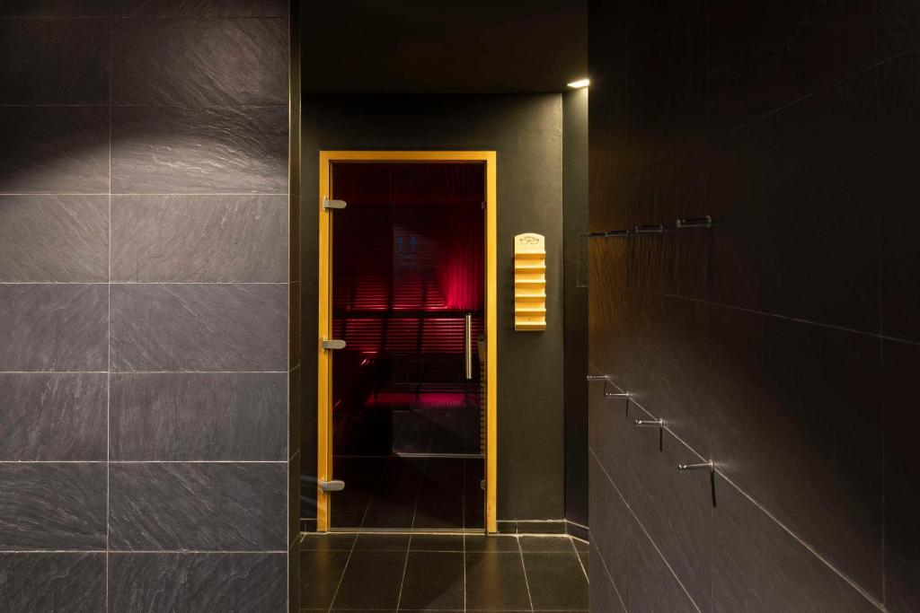 Scandic Hamburg Emporio - Resim 25