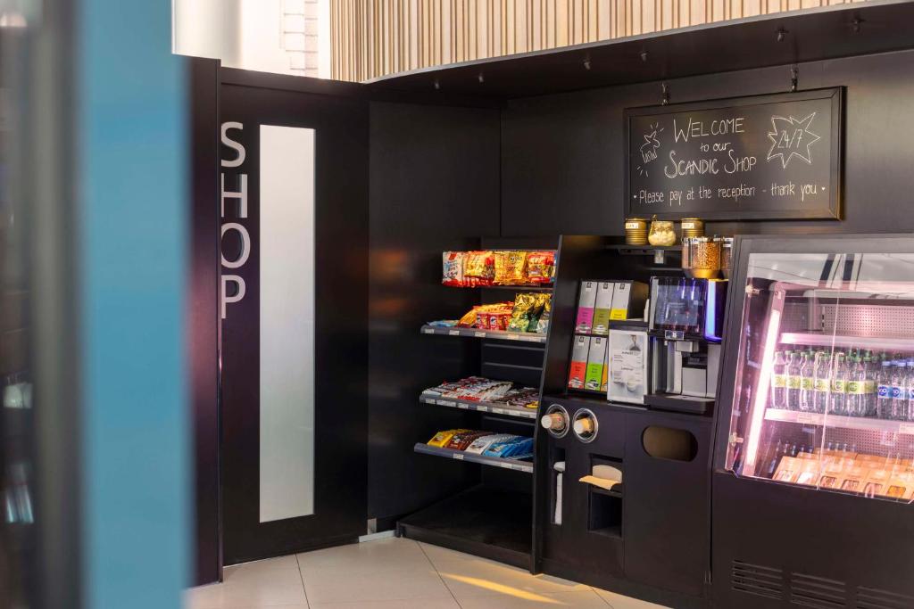 Scandic Hamburg Emporio - Resim 30