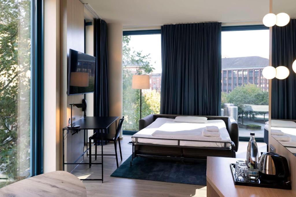 Scandic Hamburg Emporio - Resim 40