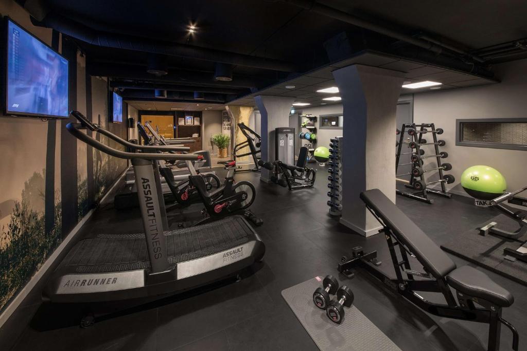 Fitness centrum a/nebo fitness zařízení v ubytování Scandic St. Olavs Plass