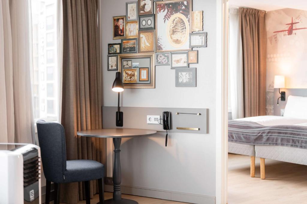 Postel nebo postele na pokoji v ubytování Scandic Byporten