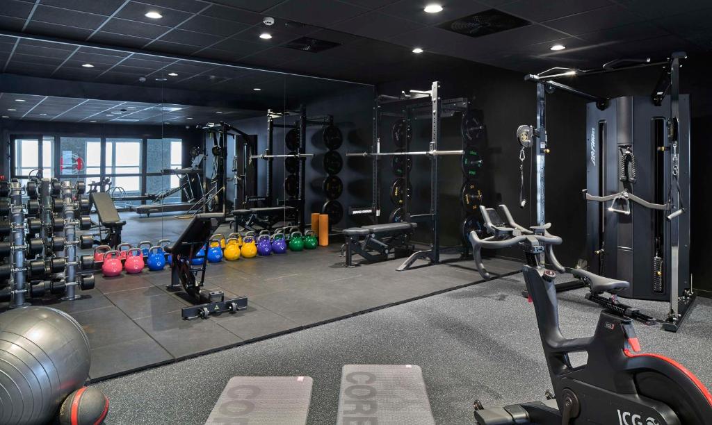 Fitness centrum a/nebo fitness zařízení v ubytování Scandic Lugnet