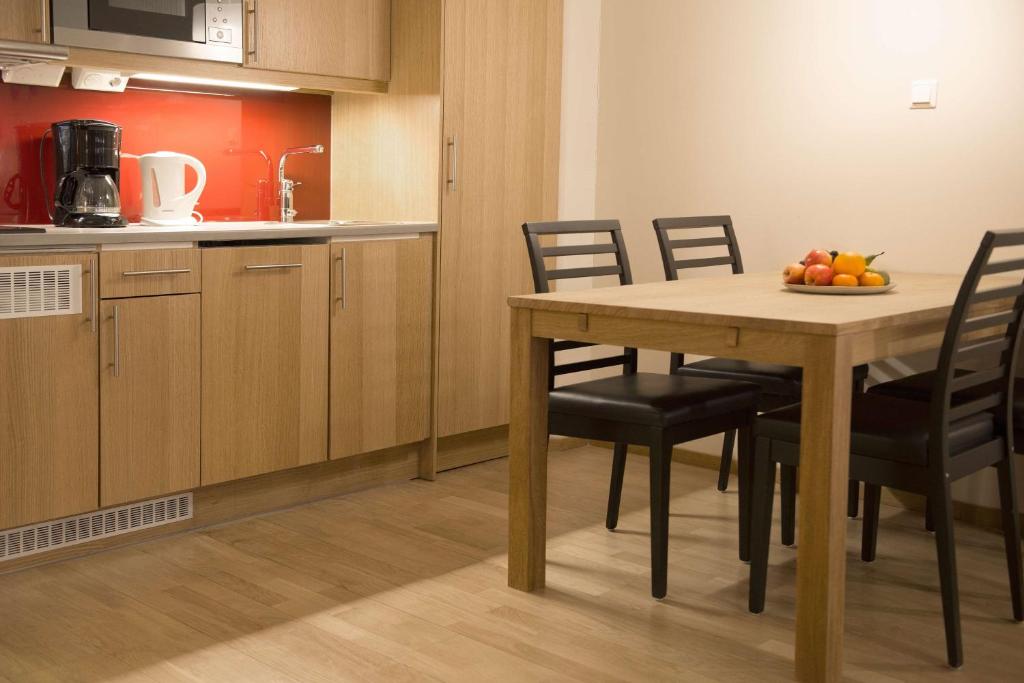 
Twin Room with Kitchenette
