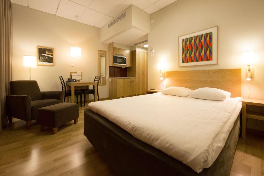 
Economy Double Room (without window)
