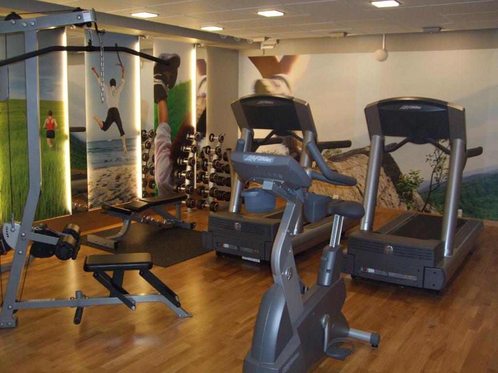 Fitness centrum a/nebo fitness zařízení v ubytování Scandic Segevång