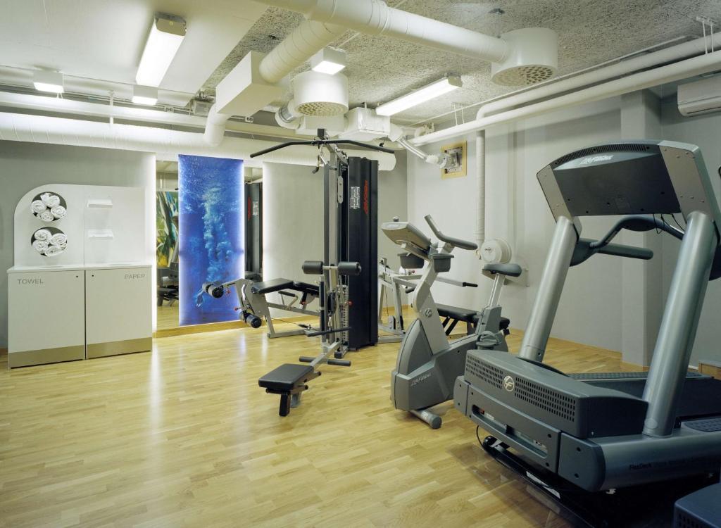 Scandic Kungens Kurva photo