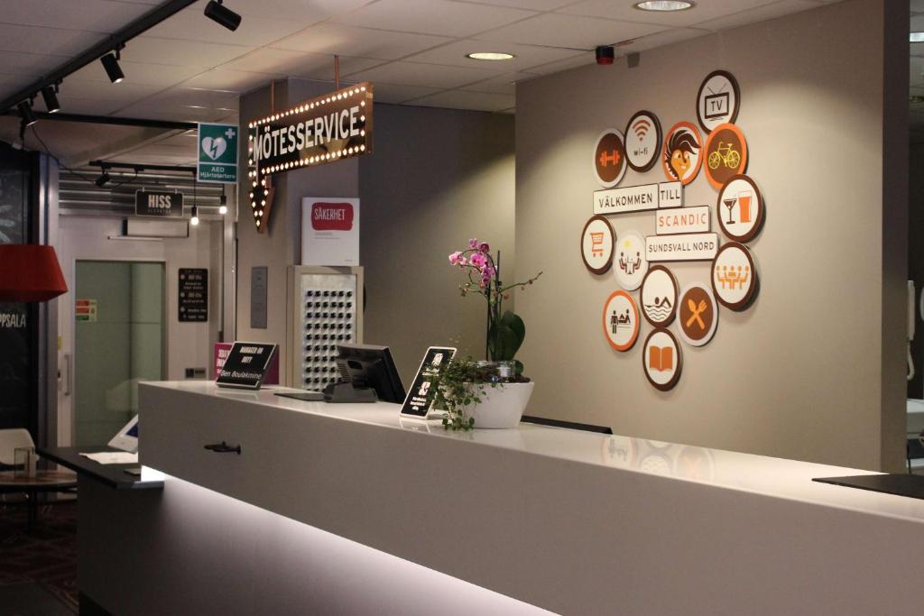 Vstupní hala nebo recepce v ubytování Scandic Sundsvall Nord