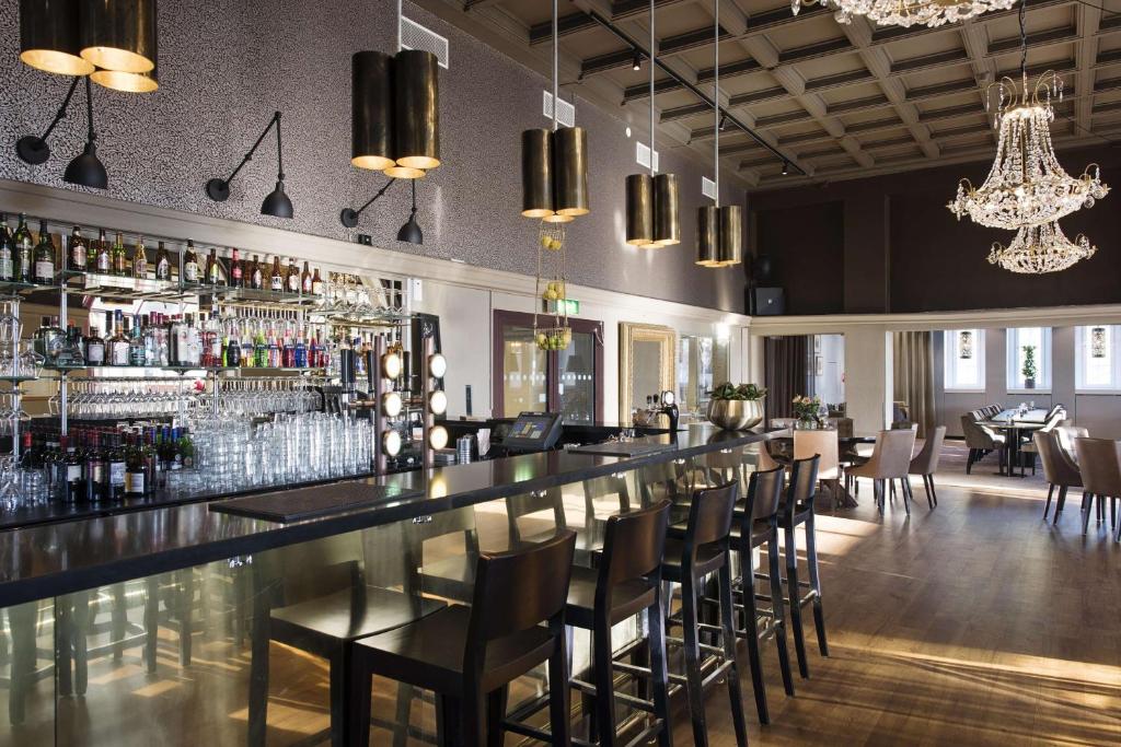 Lounge nebo bar v ubytování Scandic Swania