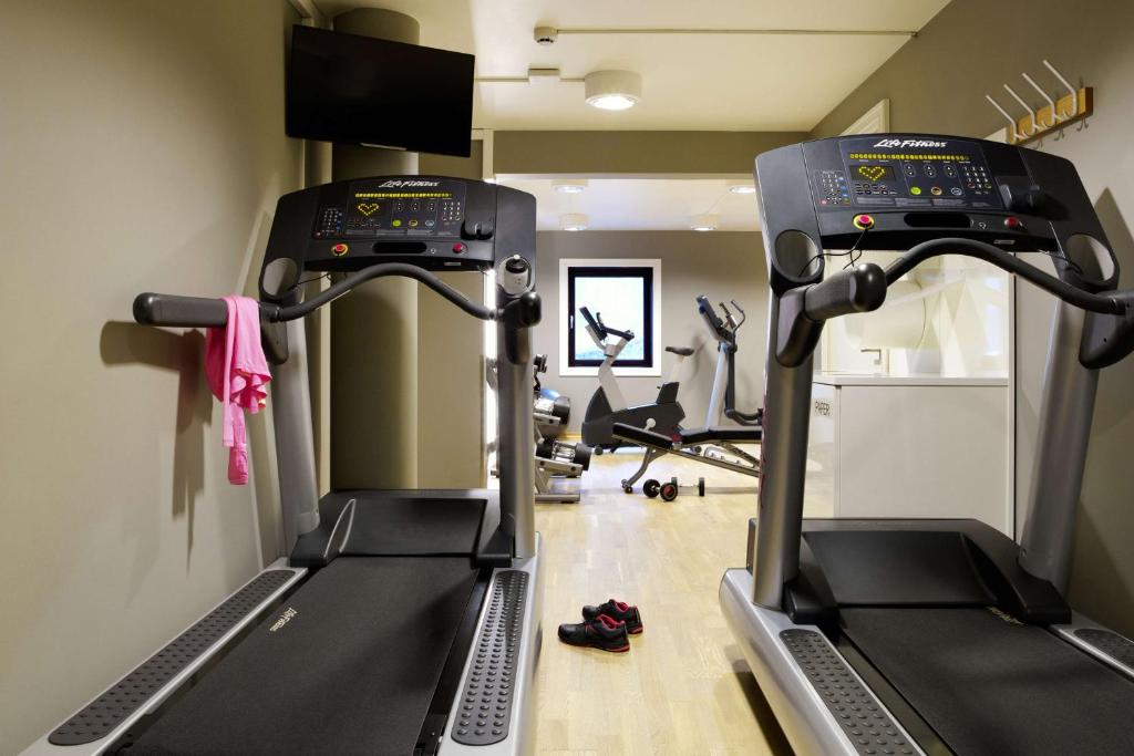 Fitness centrum a/nebo fitness zařízení v ubytování Scandic Stavanger Park
