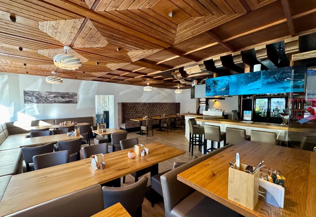Restaurace v ubytování T3 Gasthof Spullersee