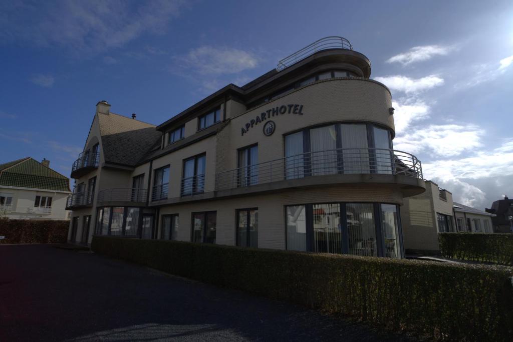 Budova, kde se aparthotel nachází