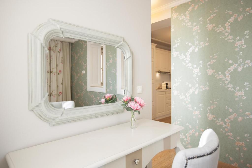 Gatto Perso Luxury Studios And Apartments - 13