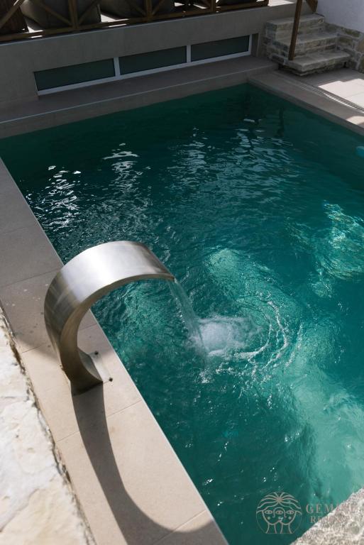 Piscina di Gemini Resort o nelle vicinanze