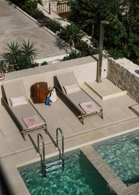 Piscina di Gemini Resort o nelle vicinanze