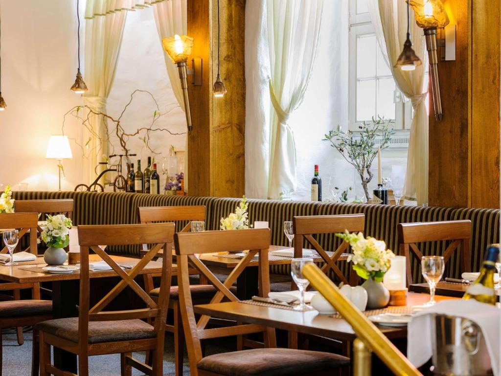 Restoran või mõni muu söögikoht majutusasutuses Mercure Hotel Erfurt Altstadt