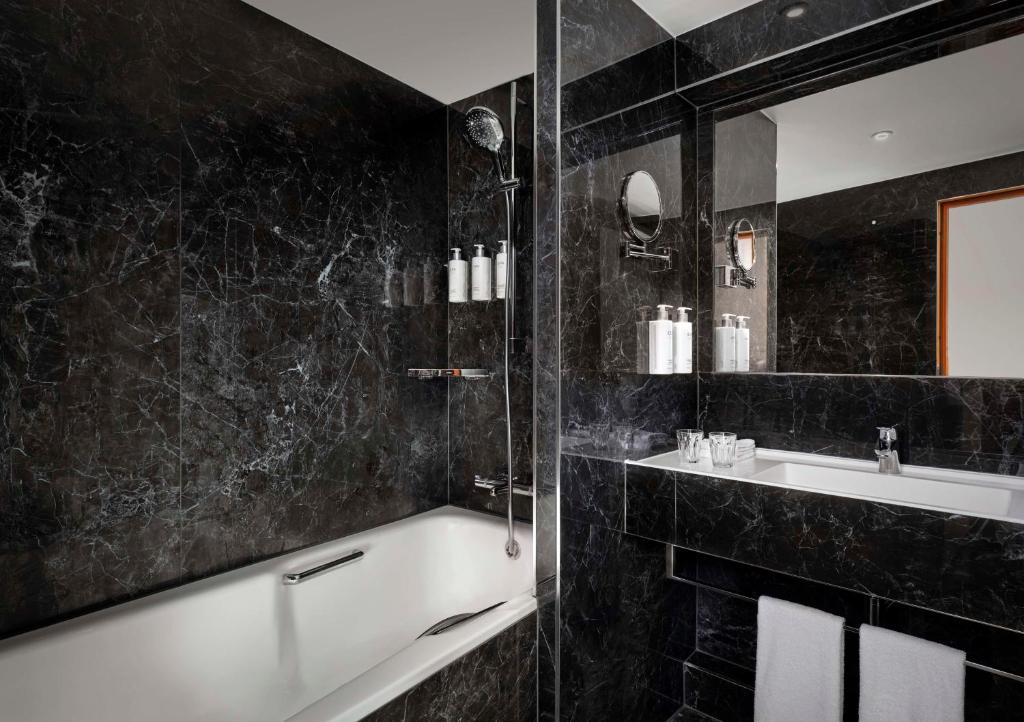 Park Plaza Victoria London - Resim 33