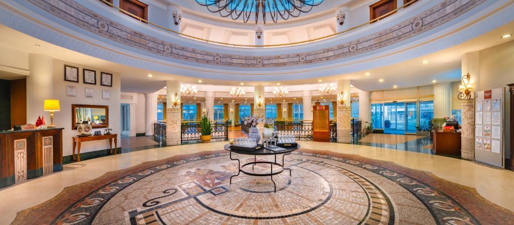 Vstupní hala nebo recepce v ubytování Trendy Aspendos Beach Hotel