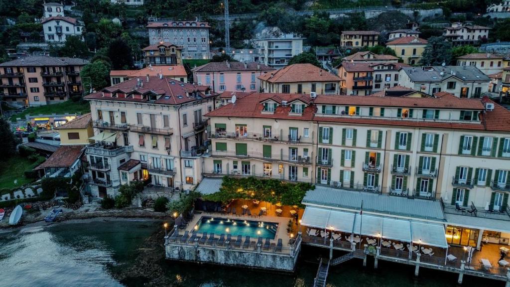 Nespecifikovaný výhled na destinaci Menaggio nebo výhled na město při pohledu z hotelu