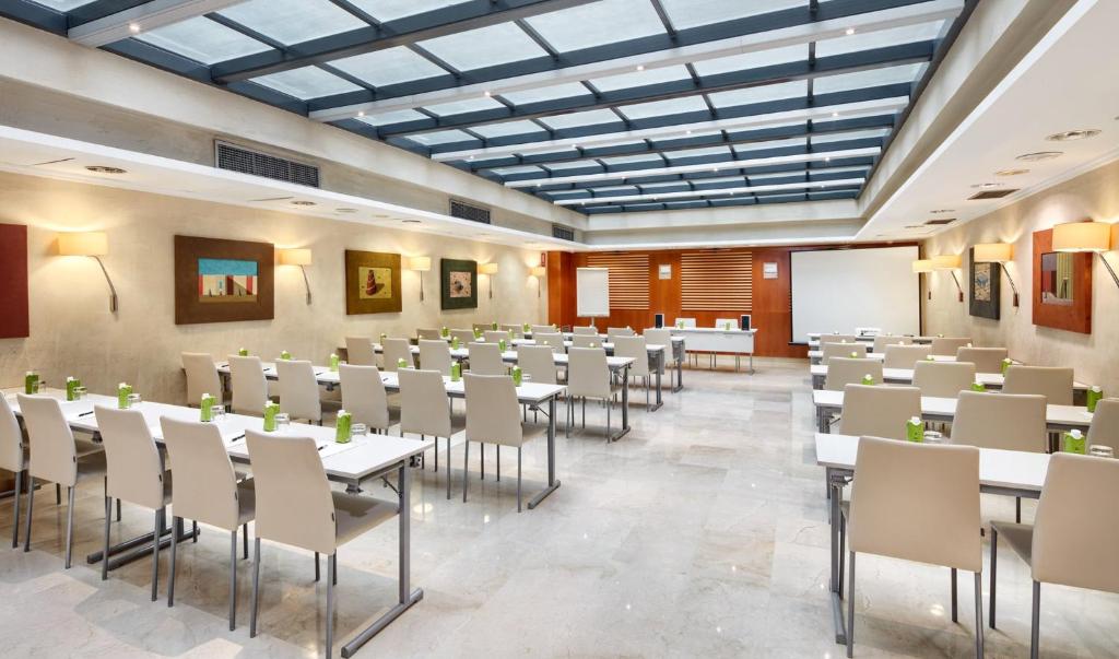 Konferenční prostory v ubytování Sercotel Cornellà Barcelona