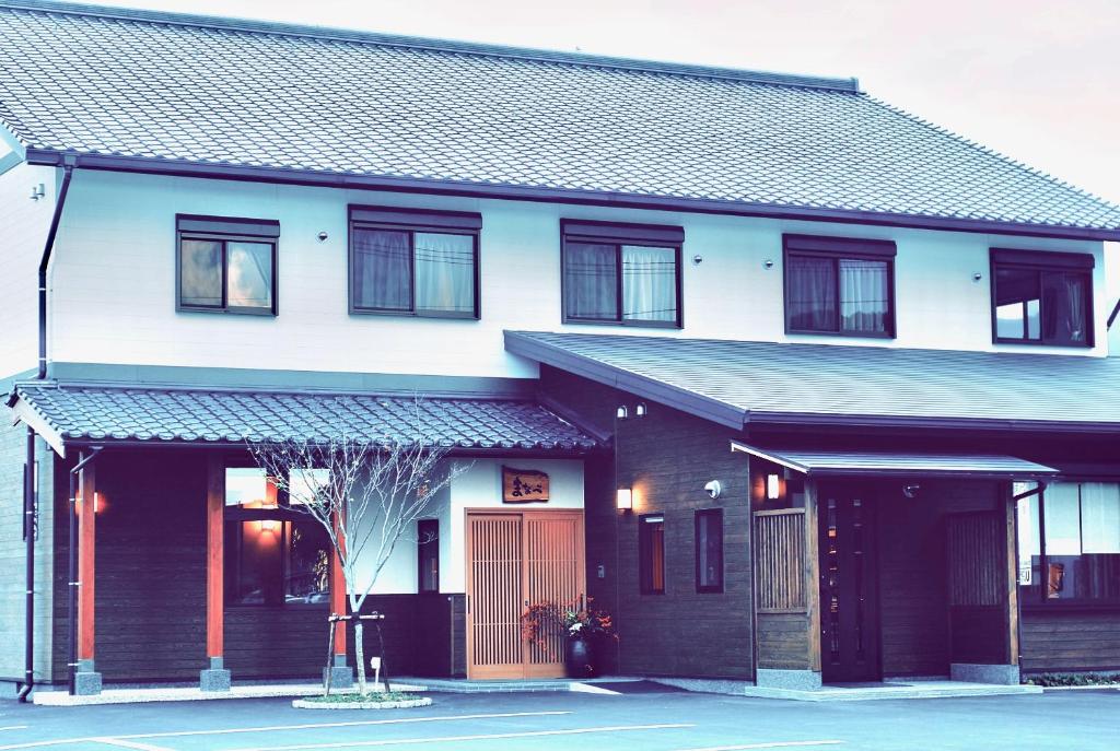 Budova, kde se ryokan nachází