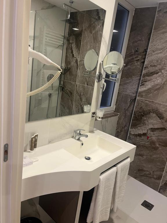 Koupelna v ubytování Jr Hotels Bocconi Milano