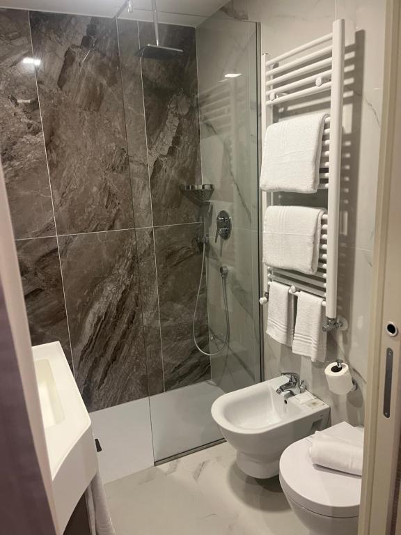 Koupelna v ubytování Jr Hotels Bocconi Milano