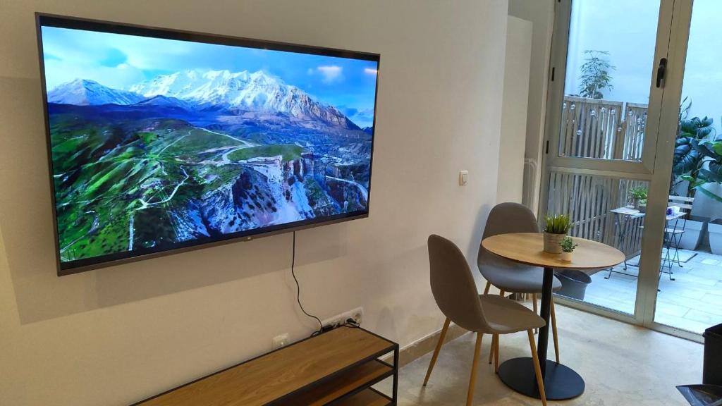 ESTUDIO TRANQUILO EN PLENO CENTRO DE MALAGA - 14