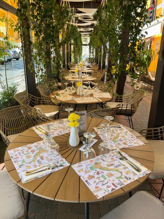 Hotel Les Jardins Carol - Resim 21