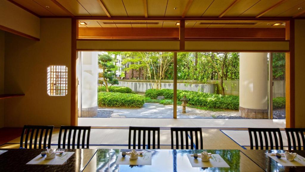 Zahrada ubytování ANA Crowne Plaza Niigata by IHG