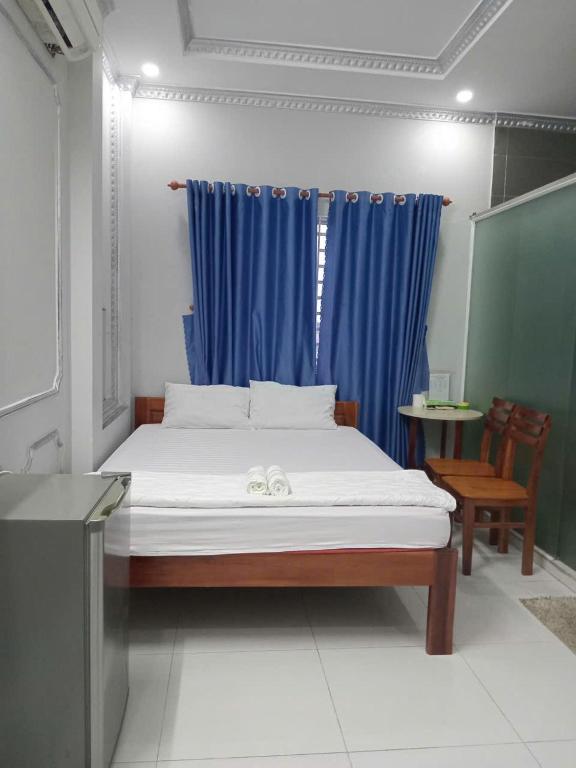 En eller flere senge i et værelse på Hạnh Phát 8