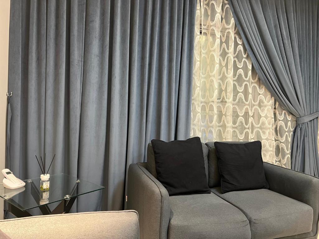 Χώρος καθιστικού στο Gulf Suite