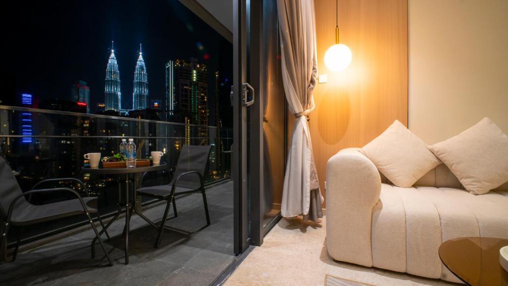 Posezení v ubytování Moonway Luxury Suites At The Manor Residence KLCC