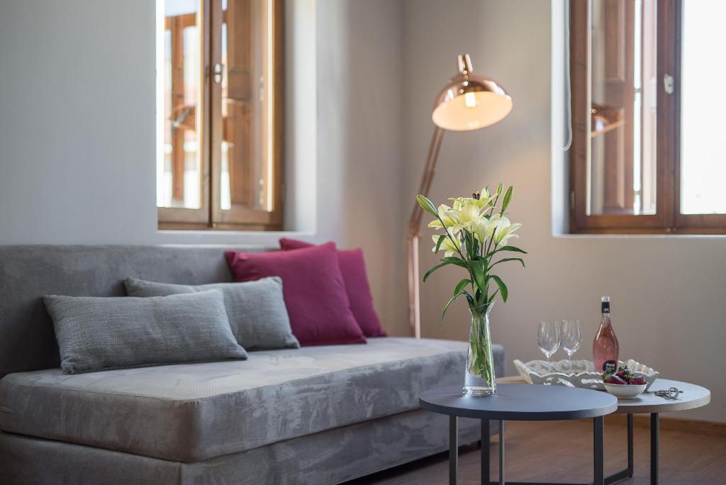 Bluebell Luxury Suites - Resim 27