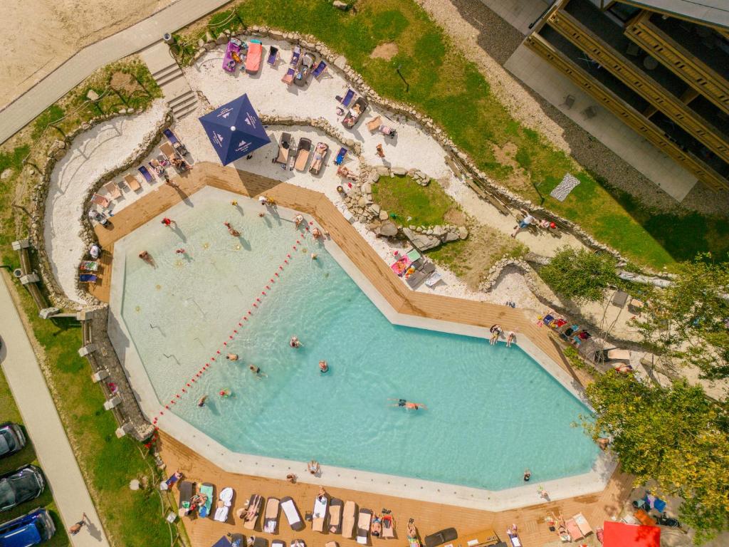 Bazén v ubytovaní Platinum Apartments alebo v jeho blízkosti