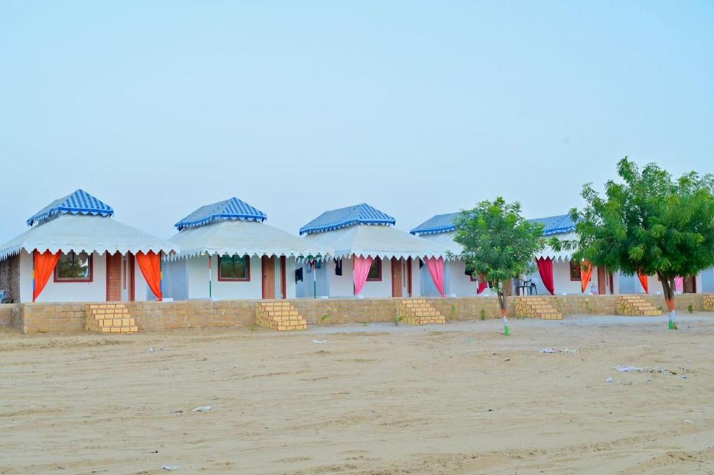 山姆Desert Jaisana camp jaisalmer的相册照片